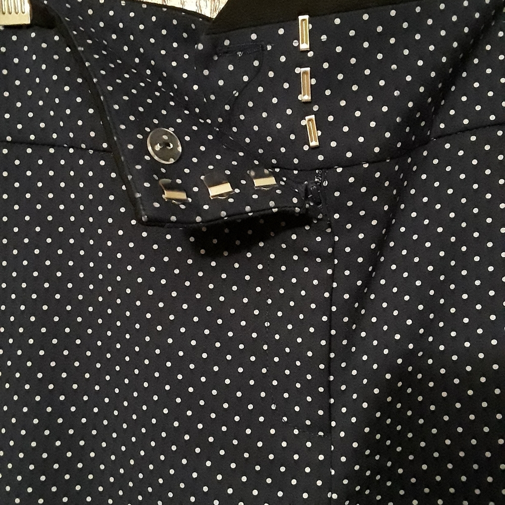 Super cute polka dot pants! - Picture 6 of 6